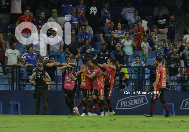 FBL-LIGAPRO-EMELEC-CUENCA