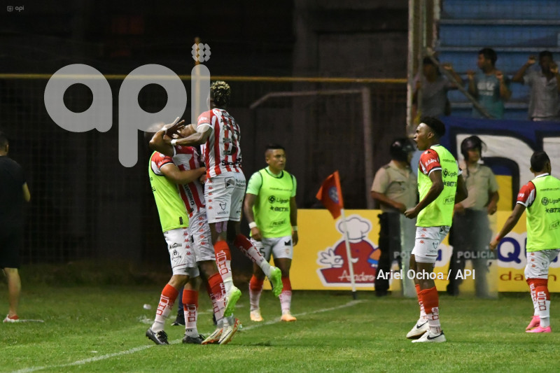 FBL-LIGAPRO-DELFIN-TECNICO UNIVERSITARIO