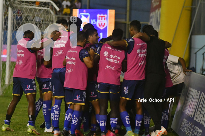 FBL-LIGAPRO-DELFIN-TECNICO UNIVERSITARIO