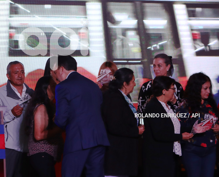 ENTREGA-CIUDADANIA-METRO-QUITO