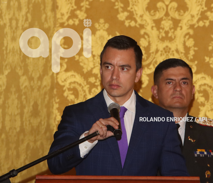 NOBOA-POSESION-GOBERNADORES