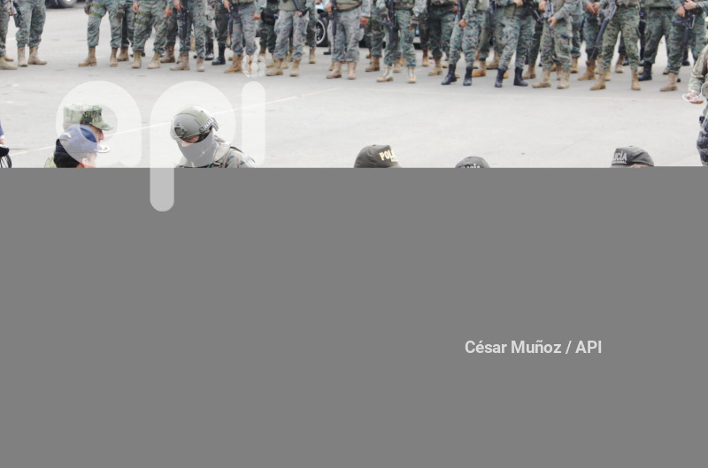 GYE-OPERATIVOS POLICIA-MILITARES