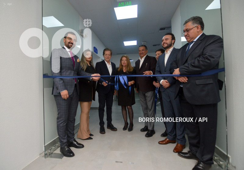 CUENCA-INAGURACION-CENTRO GASTROENTEROLOGIA Y ENDOSCOPIA