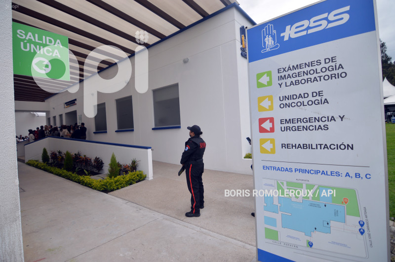 CUENCA-INAGURACION-CENTRO GASTROENTEROLOGIA Y ENDOSCOPIA