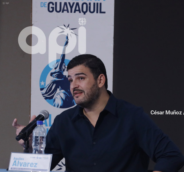 GYE-RRPP AQUILES-FERIAS Y CORREDOR