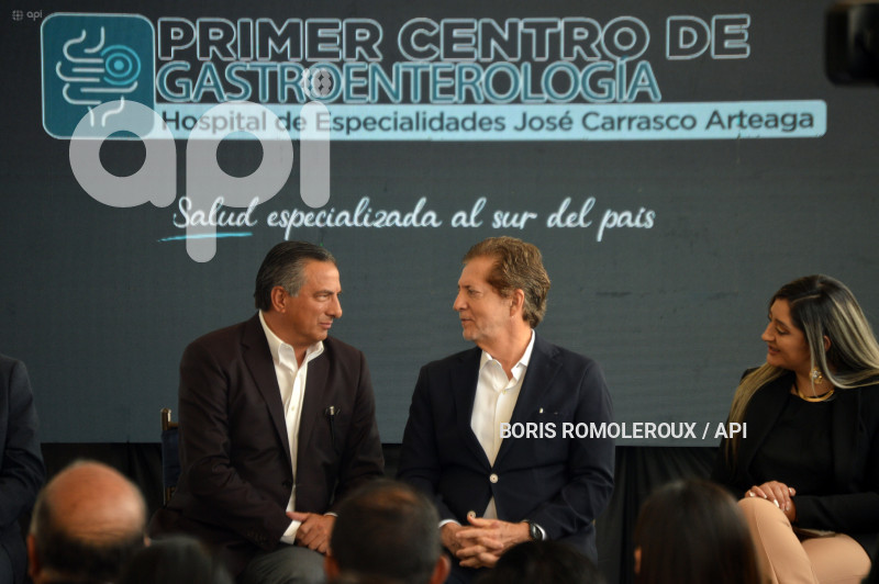 CUENCA-INAGURACION-CENTRO GASTROENTEROLOGIA Y ENDOSCOPIA