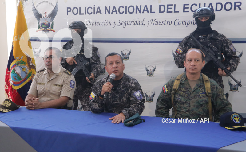 GYE-OPERATIVOS POLICIA-MILITARES
