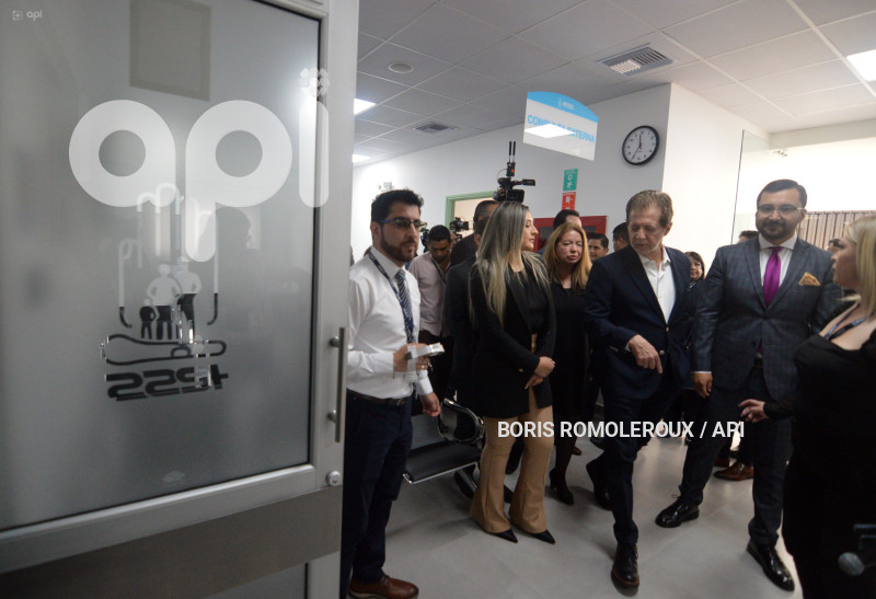 CUENCA-INAGURACION-CENTRO GASTROENTEROLOGIA Y ENDOSCOPIA