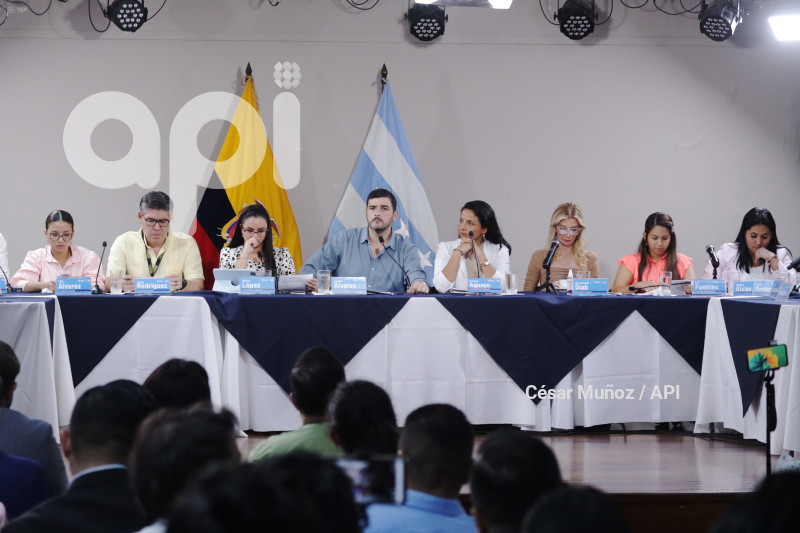 GYE-SESION CONCEJO MUNICIPAL