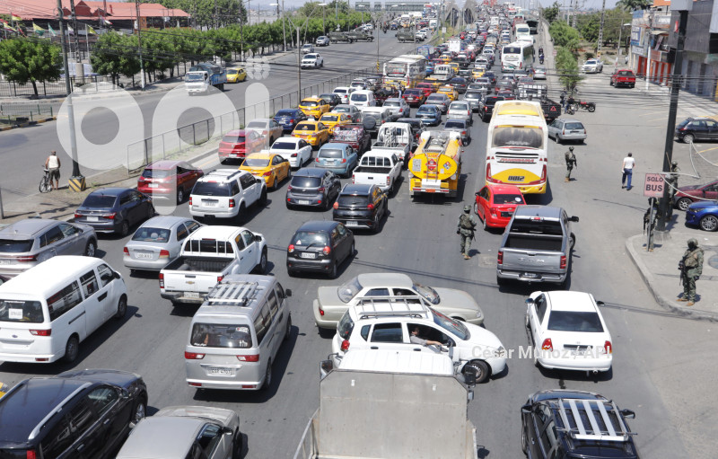 GYE-OPERATIVO MILITAR PUENTE 1