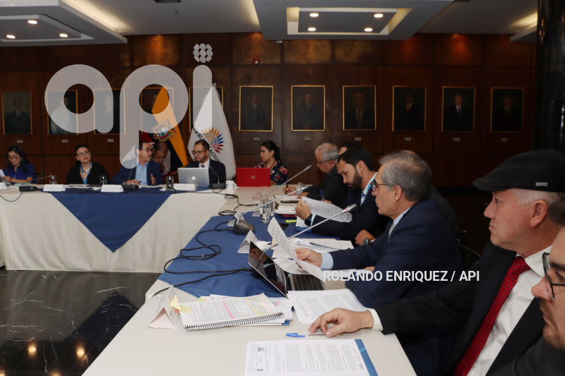 ASAMBLEA-COMISION-JUSTICIA-FERNANDO-MUÑOZ