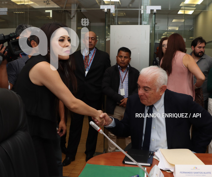 ASAMBLEA-EX-MINISTRO-SANTOS-FISCALIZACION