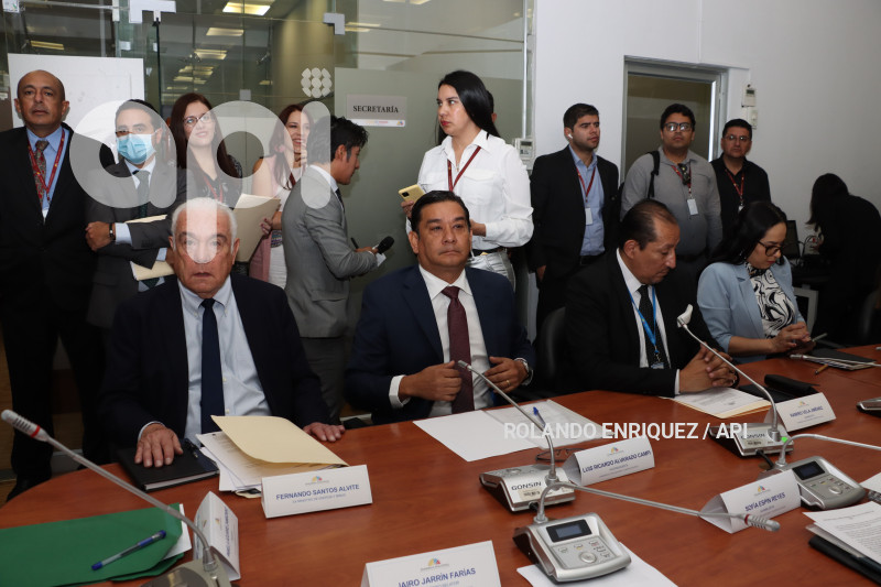 ASAMBLEA-EX-MINISTRO-SANTOS-FISCALIZACION