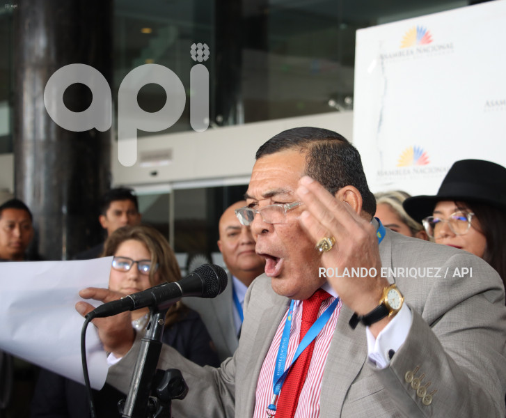 ASAMBLEA-RUEDA-PRENSA-CONSTRUYE