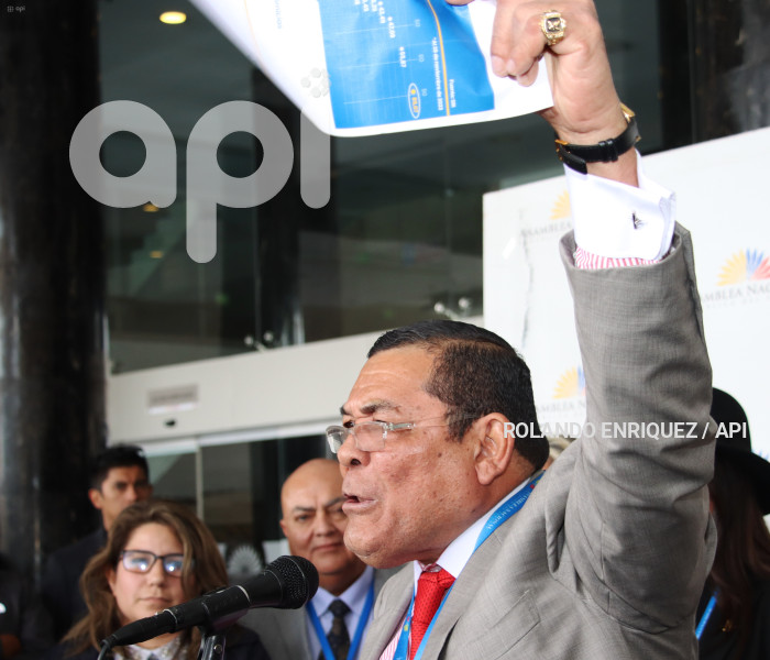 ASAMBLEA-RUEDA-PRENSA-CONSTRUYE