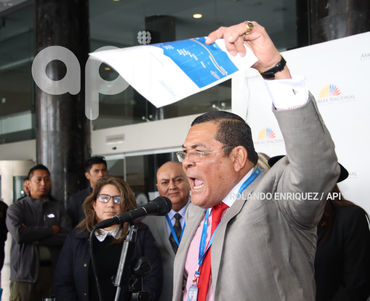 ASAMBLEA-RUEDA-PRENSA-CONSTRUYE