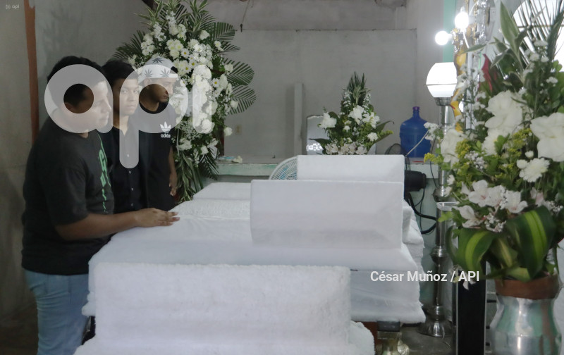 GYE-VELORIO MENORES ASESINADOS