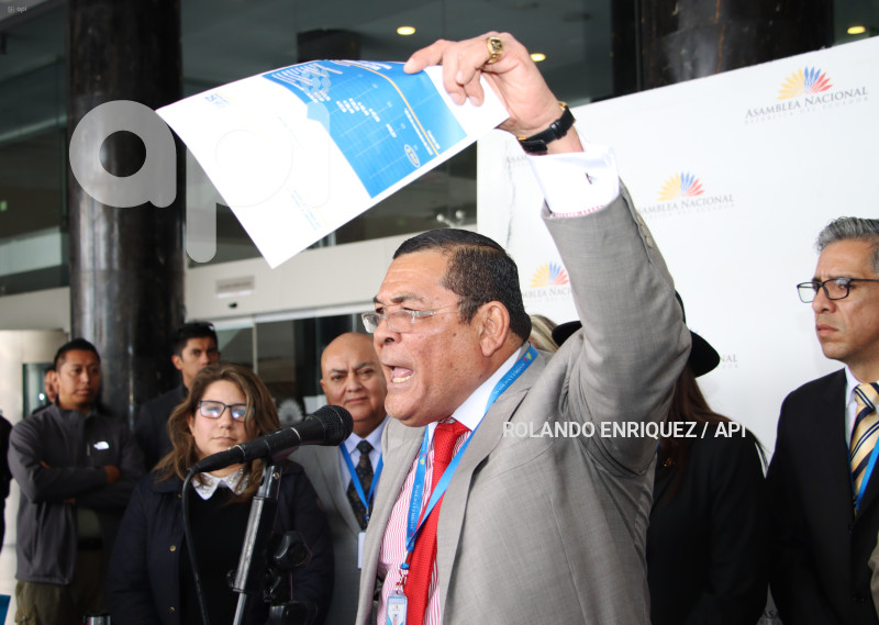 ASAMBLEA-RUEDA-PRENSA-CONSTRUYE