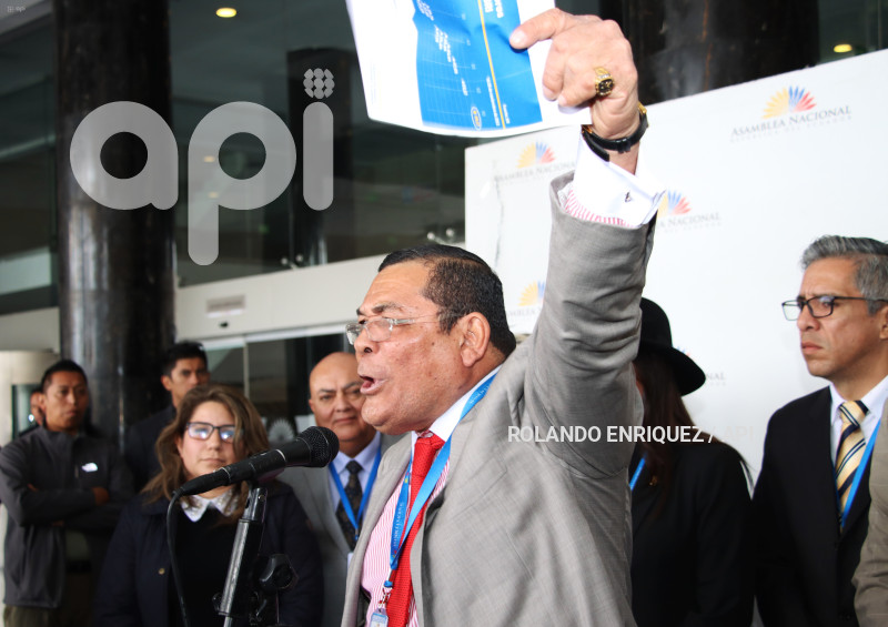 ASAMBLEA-RUEDA-PRENSA-CONSTRUYE