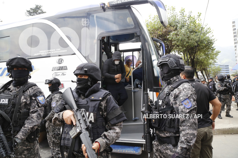 OPERATIVO-METASTASIS-DETENIDOS-GUAYAS