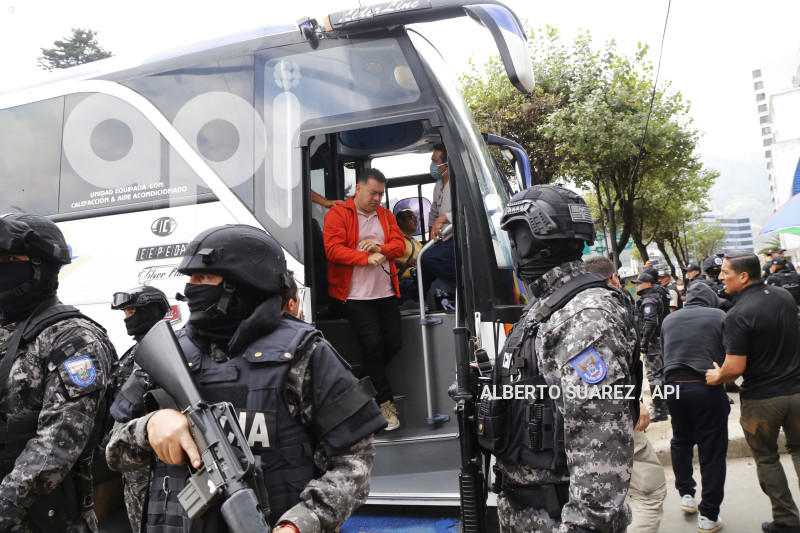 OPERATIVO-METASTASIS-DETENIDOS-GUAYAS