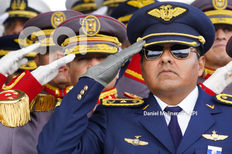 CAMBIO-COMANDO-CONJUNTO-FFAA