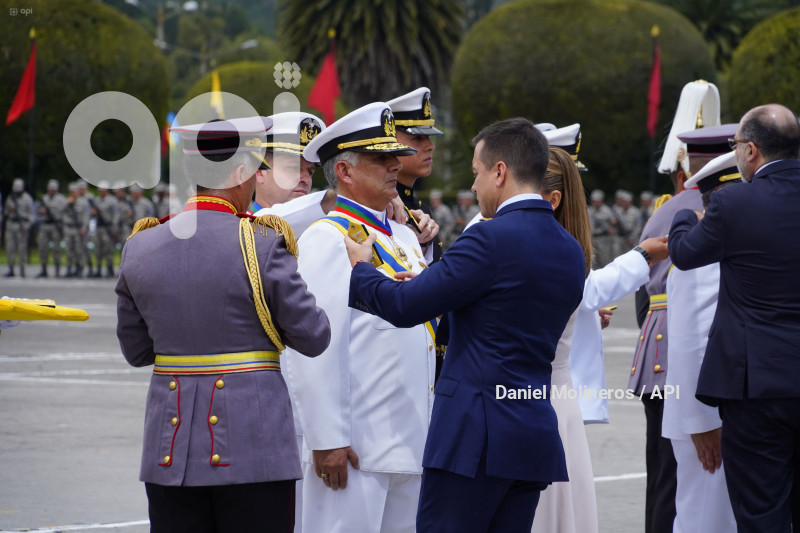 CAMBIO-COMANDO-CONJUNTO-FFAA