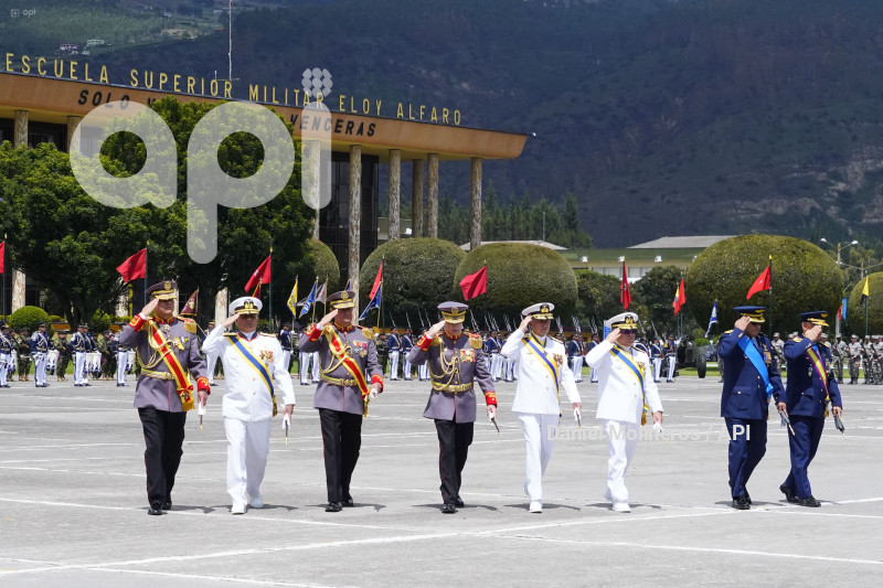 CAMBIO-COMANDO-CONJUNTO-FFAA