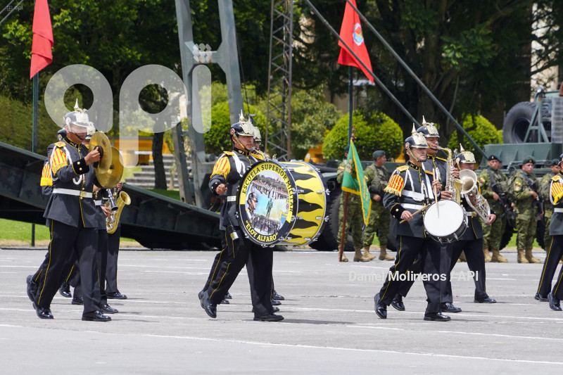CAMBIO-COMANDO-CONJUNTO-FFAA