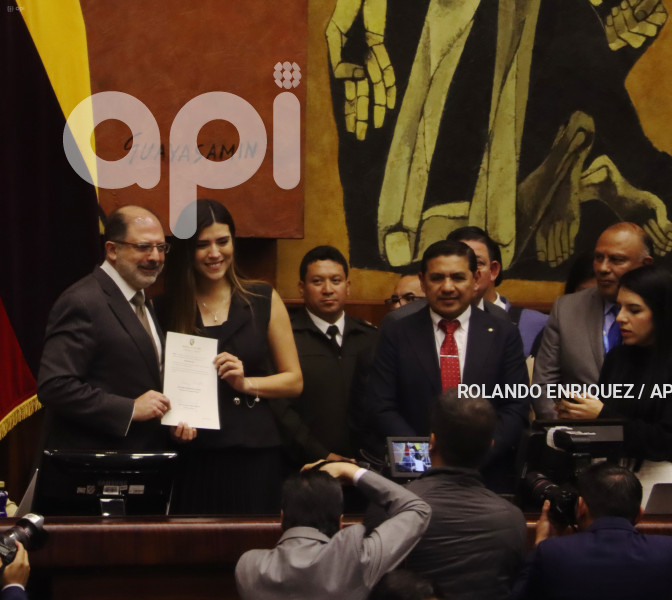 APROBADA-LEY-EFICIENCIA-ECONOMICA