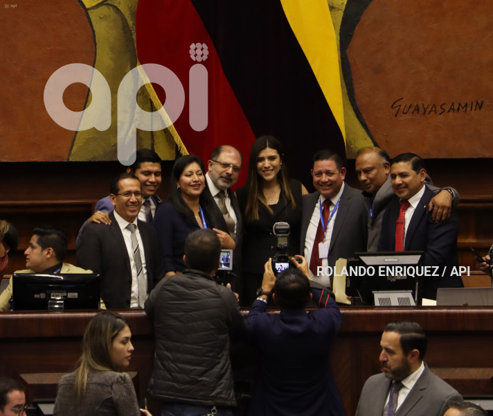 APROBADA-LEY-EFICIENCIA-ECONOMICA