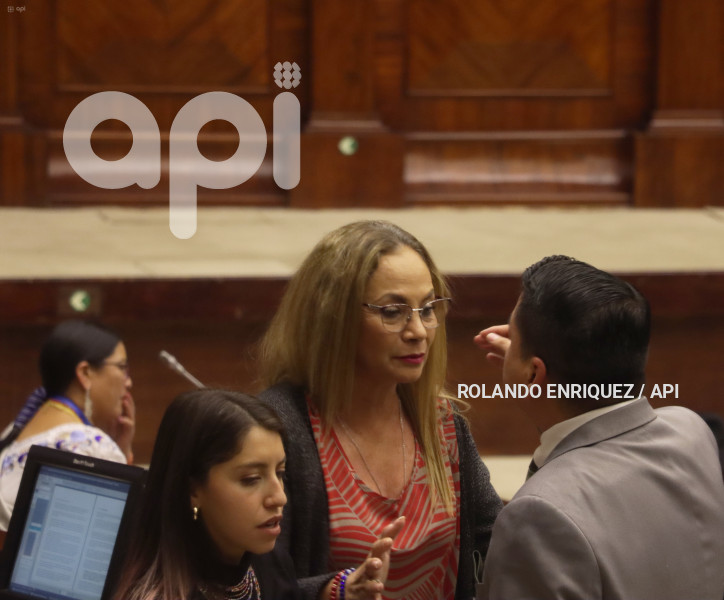 APROBADA-LEY-EFICIENCIA-ECONOMICA