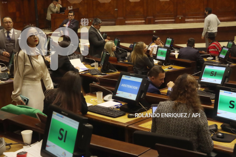 APROBADA-LEY-EFICIENCIA-ECONOMICA