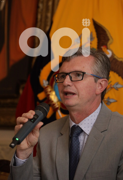 GYE-CONVERSATORIO MINISTRO ECONOMIA