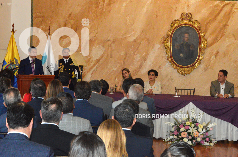 CUENCA-PRESIDENTE DANIEL NOBOA