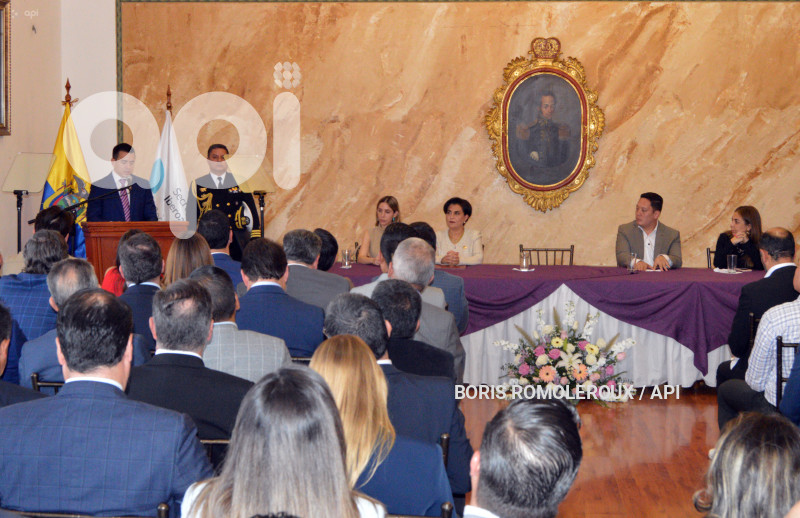 CUENCA-PRESIDENTE DANIEL NOBOA