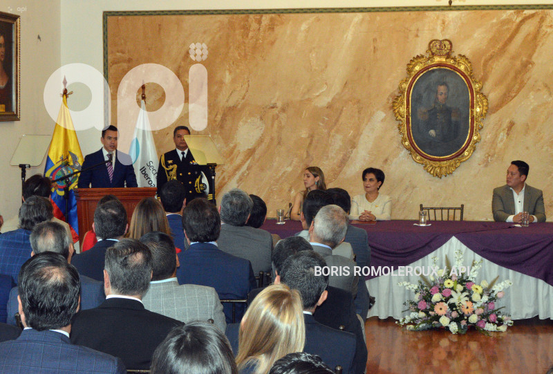 CUENCA-PRESIDENTE DANIEL NOBOA