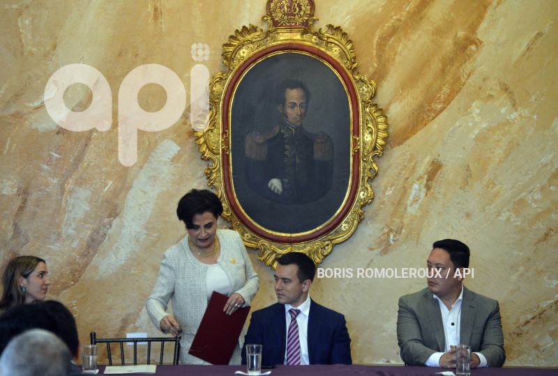 CUENCA-PRESIDENTE DANIEL NOBOA
