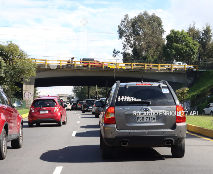 TRANSITO-QUITO