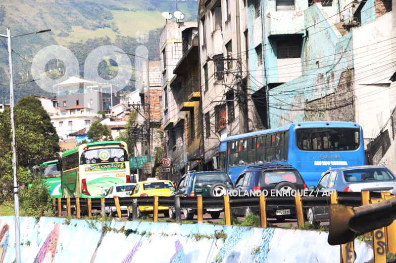 TRANSITO-QUITO