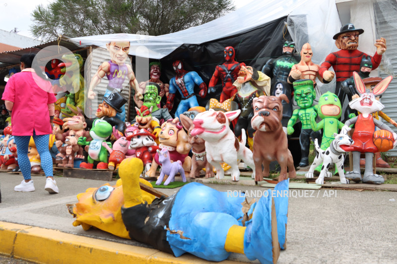 VENTA-MONIGOTES-QUITO