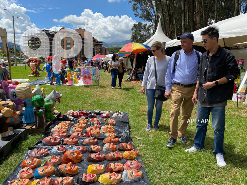 VENTA MONIGOTES AV 1 DE MAYO