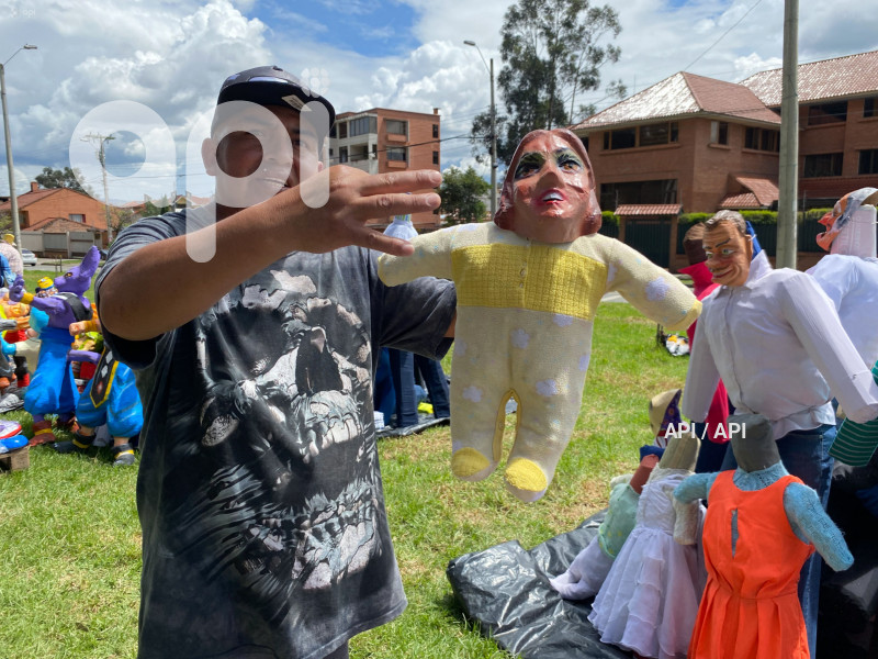 VENTA MONIGOTES AV 1 DE MAYO