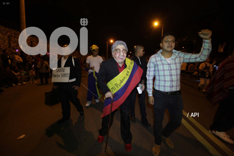 COMPARSAS NOCTURNAS