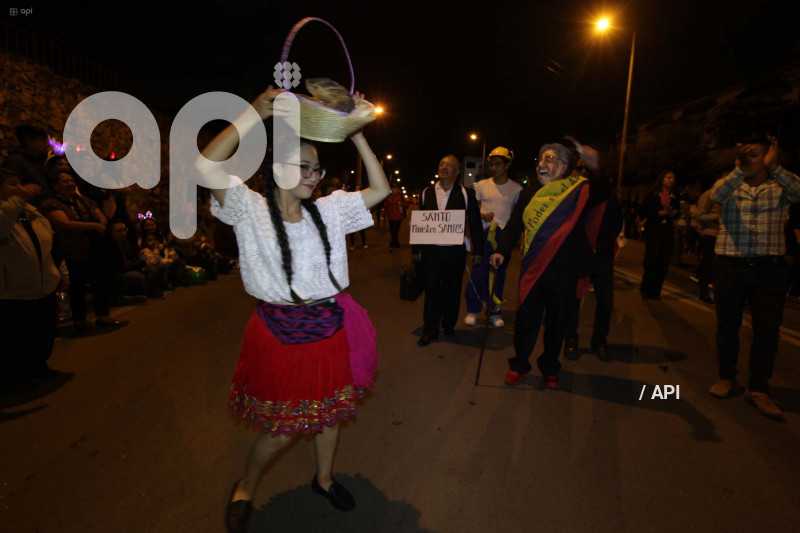 COMPARSAS NOCTURNAS