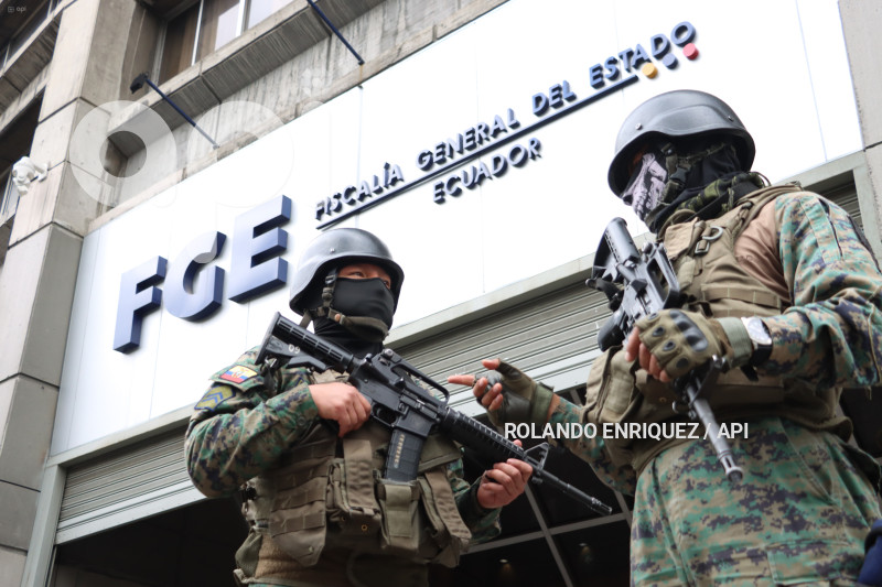 POLICIAS-CASO-METASTASIS-FISCALIA