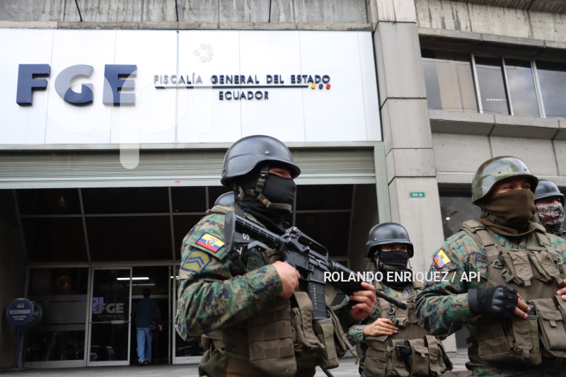 POLICIAS-CASO-METASTASIS-FISCALIA