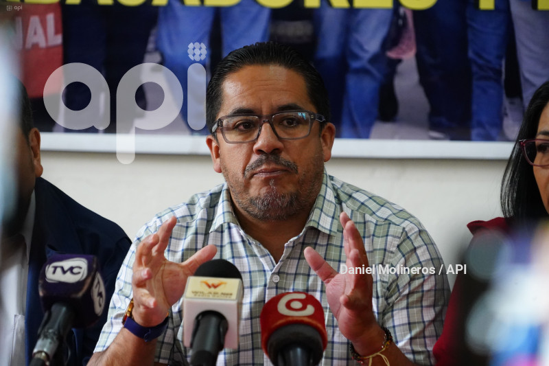 GREMIOS DE TRABAJADORES SOBRE SITUACION DEL PAIS