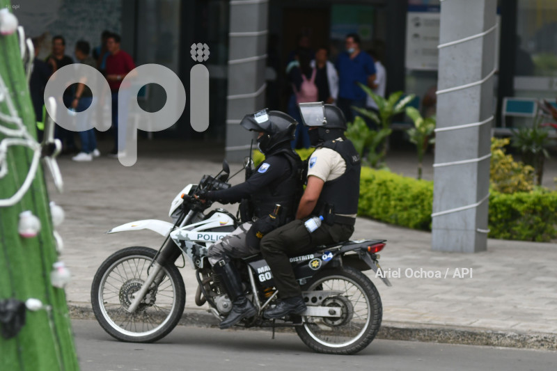MANTA-EMERGENCIA-ECU-POLICIAS-IESS