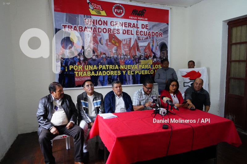 GREMIOS DE TRABAJADORES SOBRE SITUACION DEL PAIS
